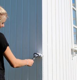 Painting the Facade - Tips for painting your wooden house
